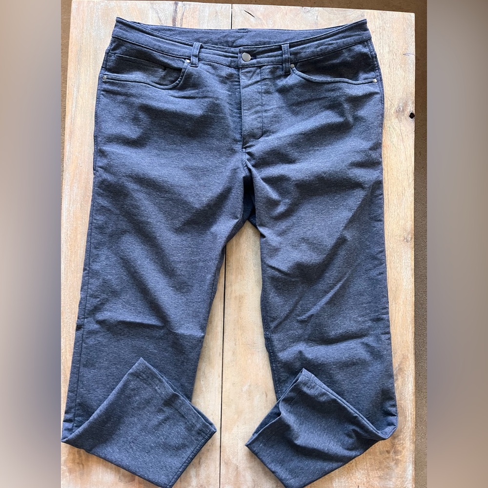 lululemon athletica Men's Dark Gray Stretch Pants